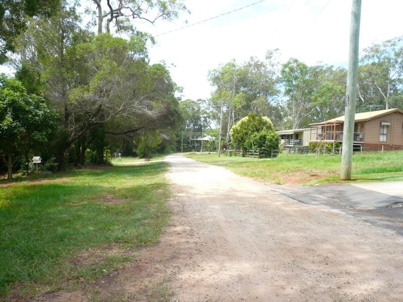 23 Cliff Terrace, Macleay Island QLD 4184