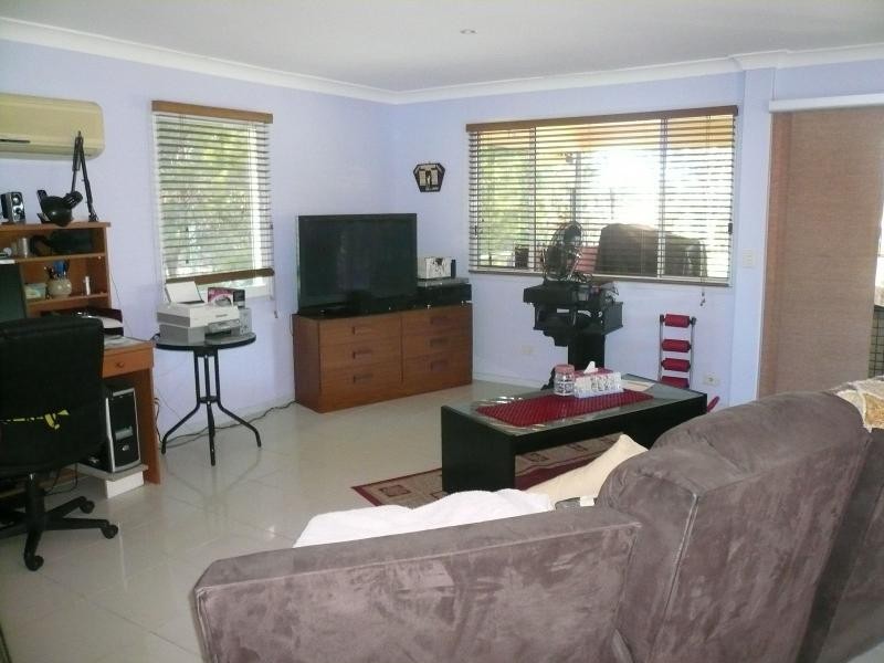 14 Whiting Street, Macleay Island QLD 4184