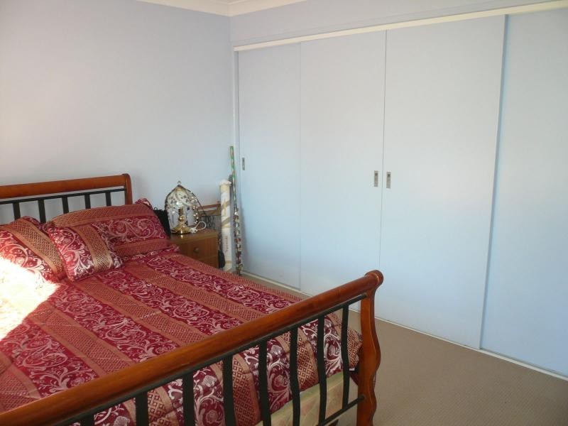 14 Whiting Street, Macleay Island QLD 4184