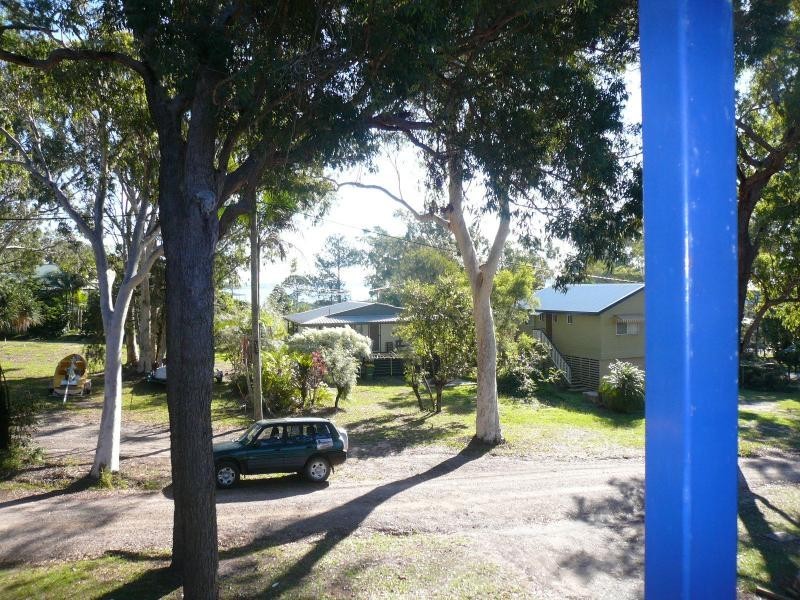 14 Whiting Street, Macleay Island QLD 4184