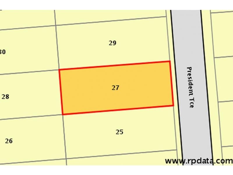 27 President Terrace, Macleay Island QLD 4184