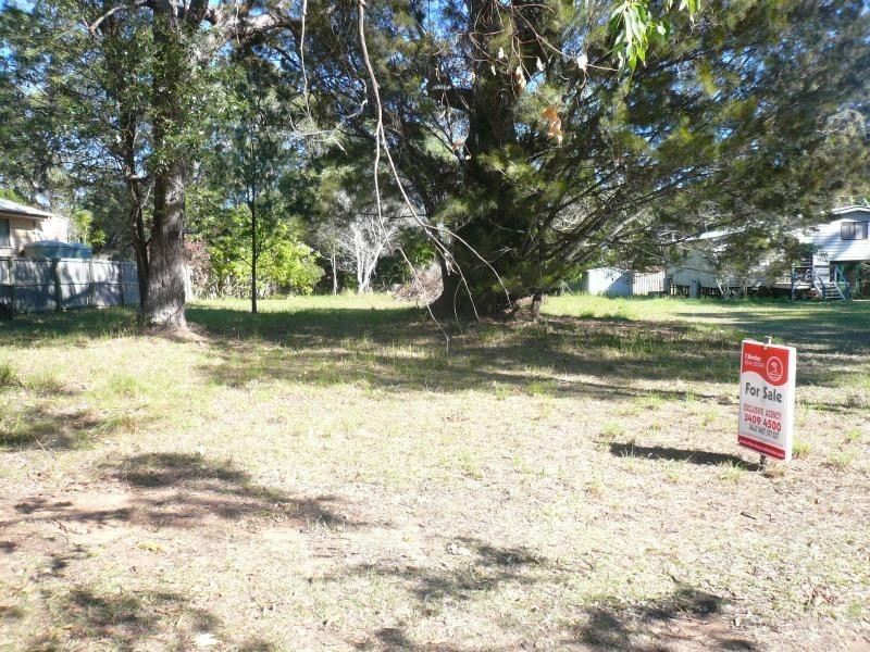 27 President Terrace, Macleay Island QLD 4184
