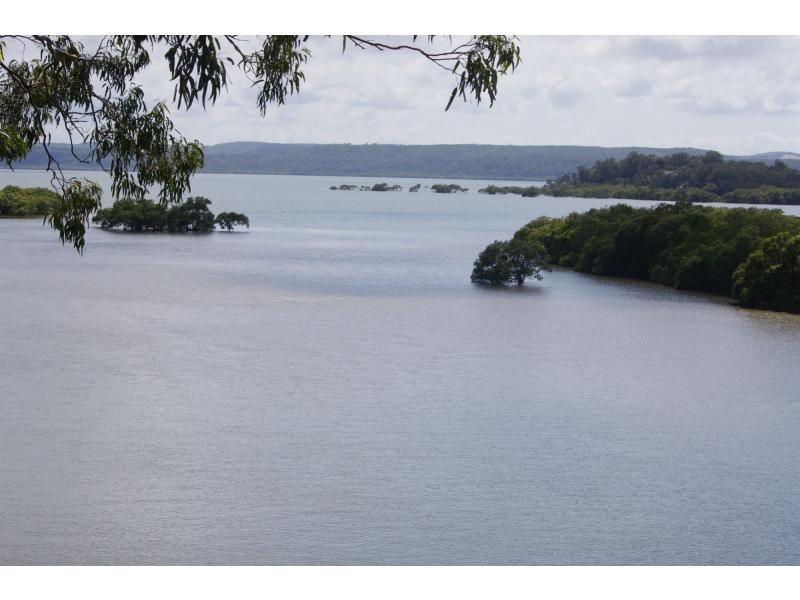 14 Alawa Street, Macleay Island QLD 4184