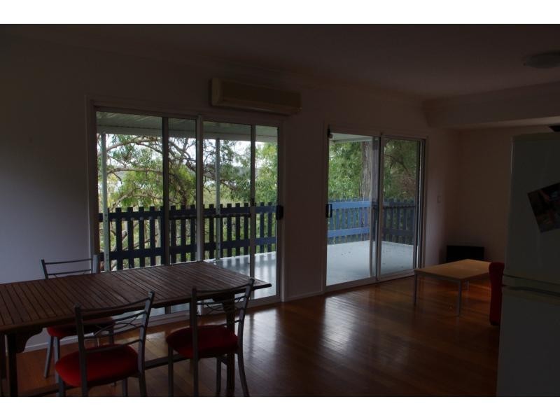 34 Calm Waters Crescent, Macleay Island QLD 4184