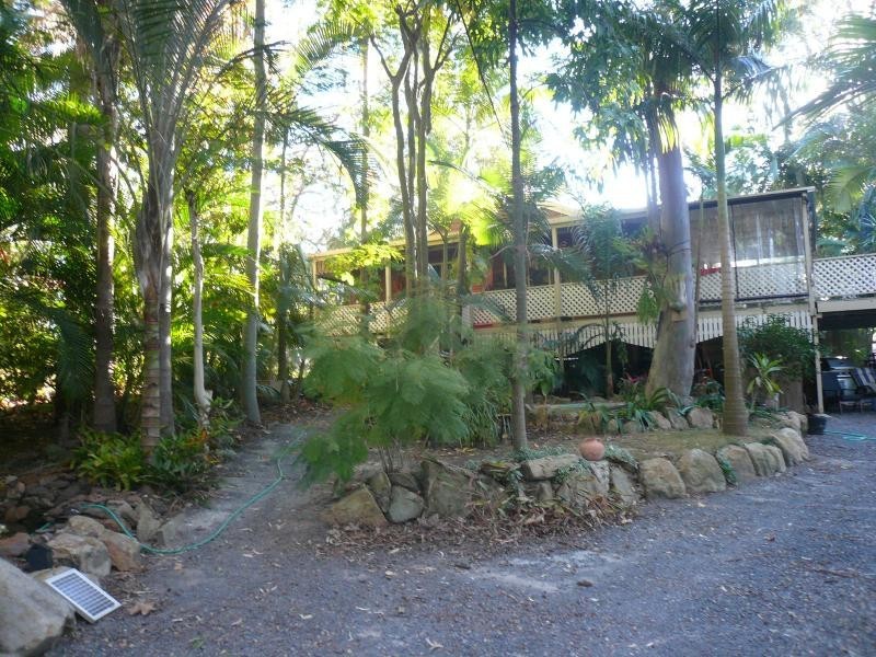 12 Rio Street, Macleay Island QLD 4184