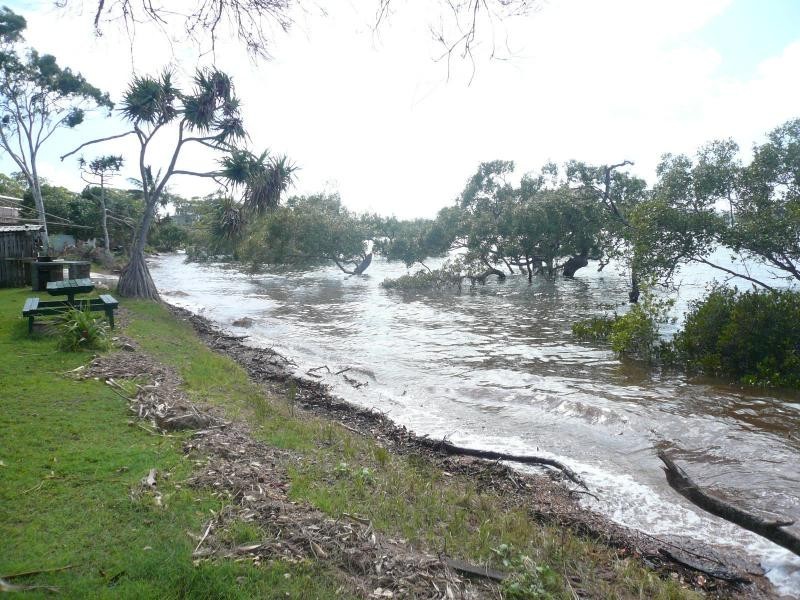 22 Coorong Street, Macleay Island QLD 4184