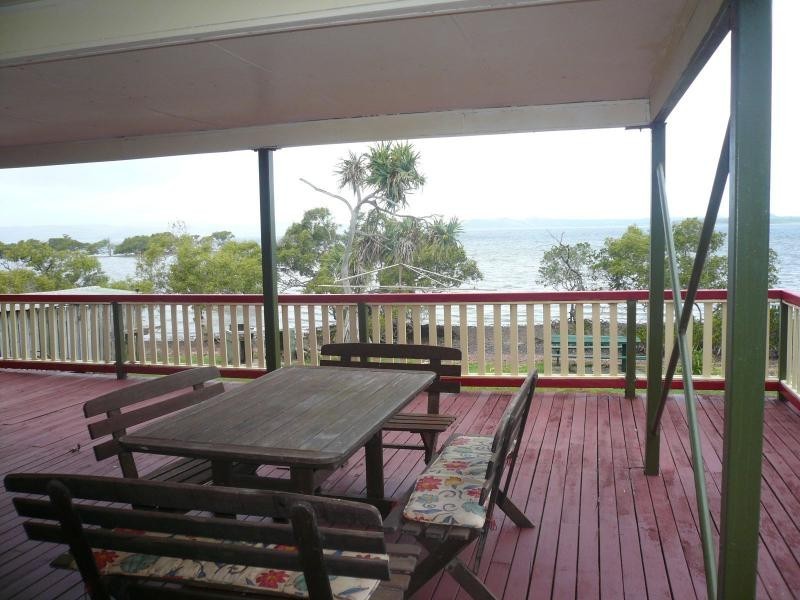 22 Coorong Street, Macleay Island QLD 4184
