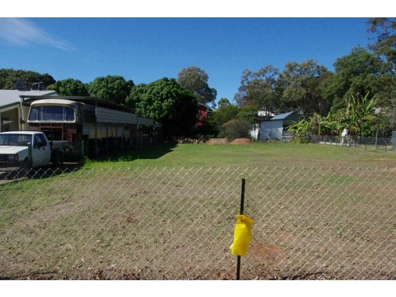 4 Citron Street, Macleay Island QLD 4184