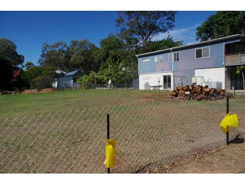 4 Citron Street, Macleay Island QLD 4184