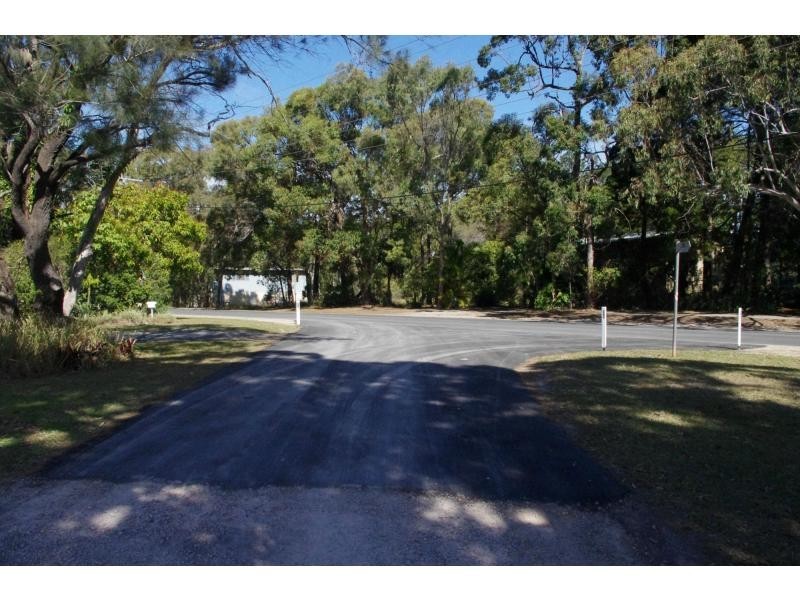 4 Citron Street, Macleay Island QLD 4184