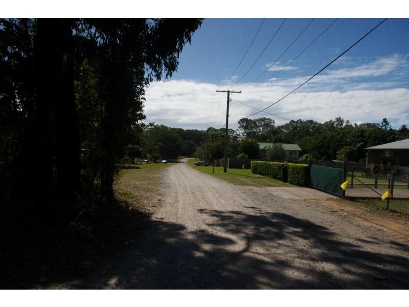 4 Citron Street, Macleay Island QLD 4184