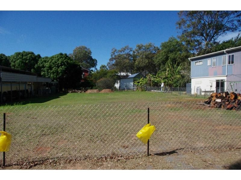 4 Citron Street, Macleay Island QLD 4184