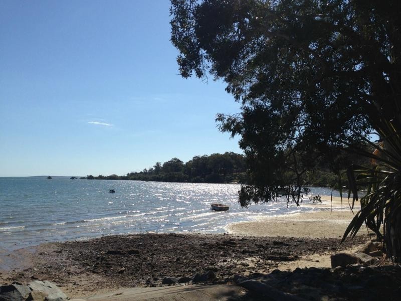 14 Dalpura Street, Macleay Island QLD 4184