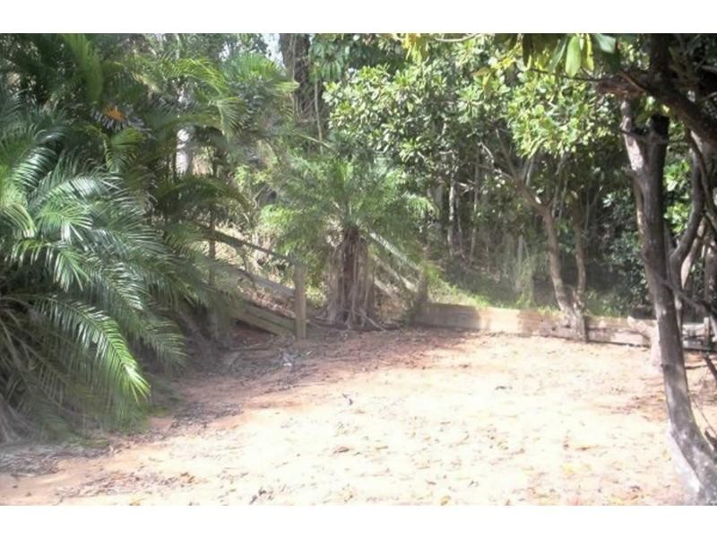 106 Western Road, Macleay Island QLD 4184