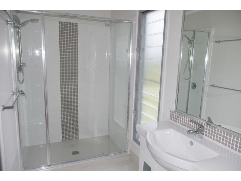 13 Coorong Street, Macleay Island QLD 4184