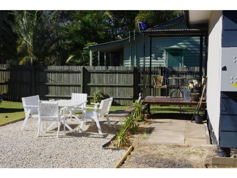 18 Marine Street, Macleay Island QLD 4184