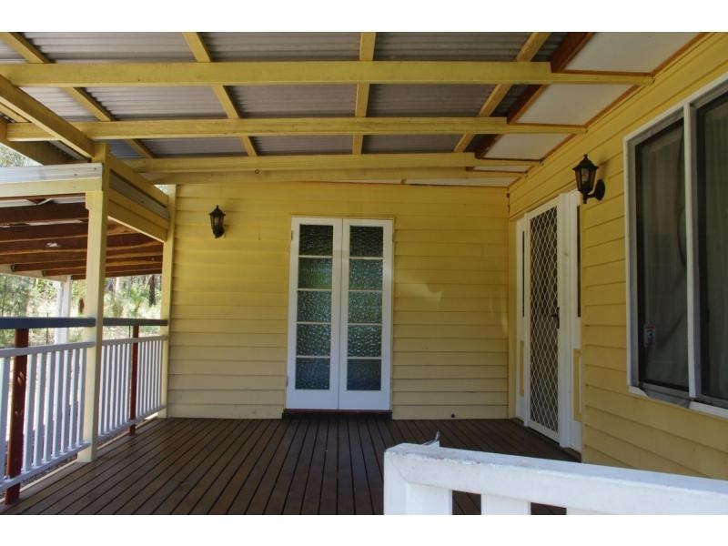 4 Barramundi Street, Macleay Island QLD 4184