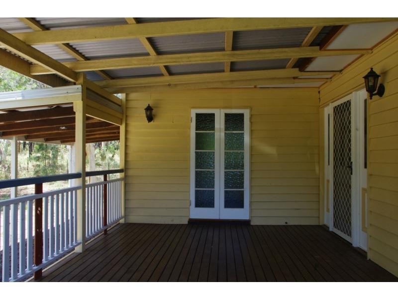 4 Barramundi Street, Macleay Island QLD 4184