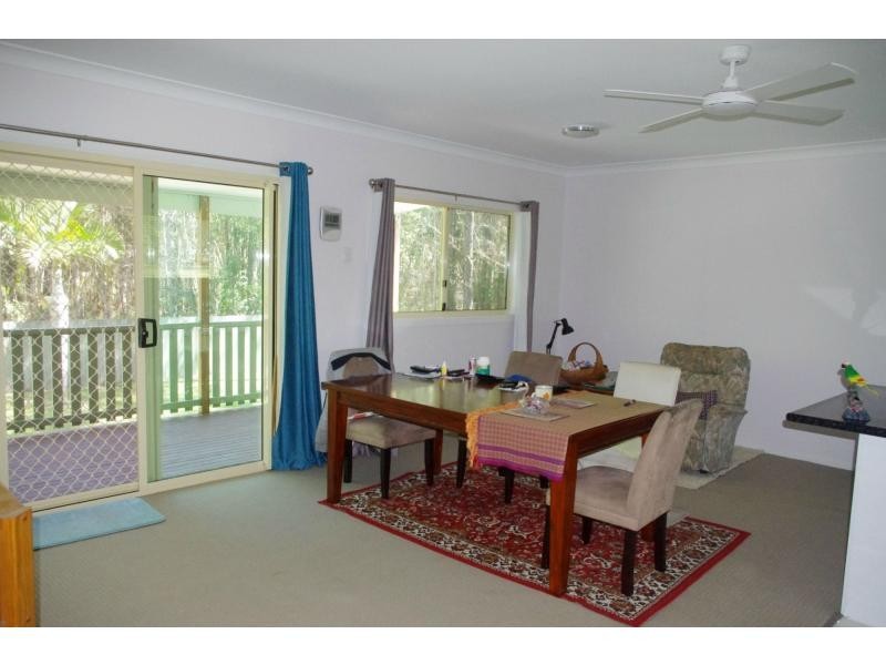 18 Derwent Street, Macleay Island QLD 4184