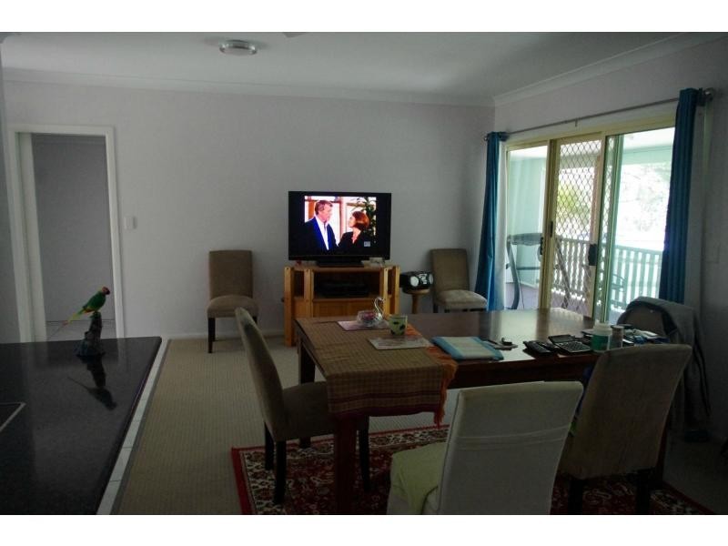 18 Derwent Street, Macleay Island QLD 4184