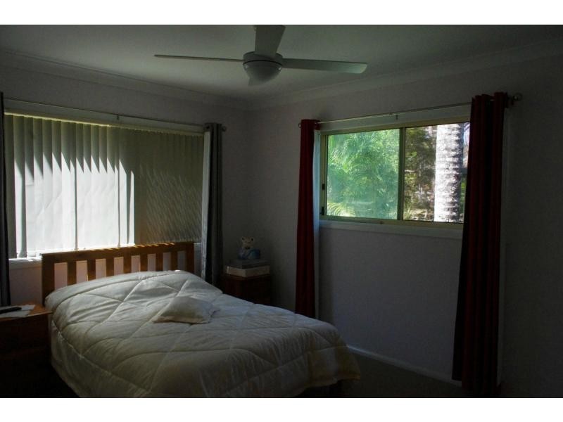 18 Derwent Street, Macleay Island QLD 4184