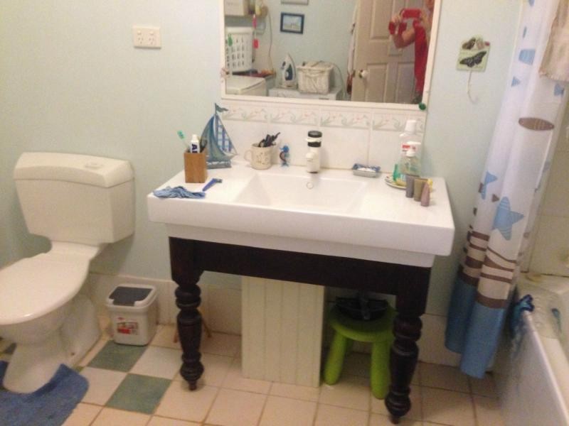 60 Treasure Island Avenue, Karragarra Island QLD 4184