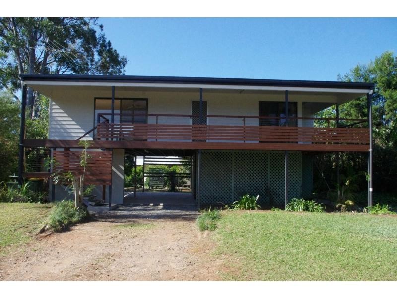 39 Western Road, Macleay Island QLD 4184