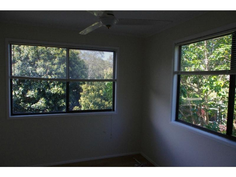 39 Western Road, Macleay Island QLD 4184