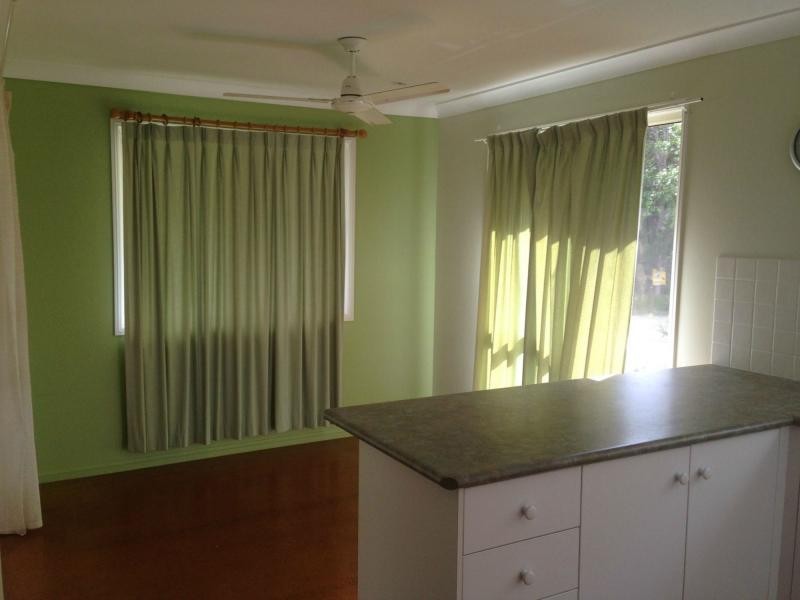 11 Eumina Street, Macleay Island QLD 4184