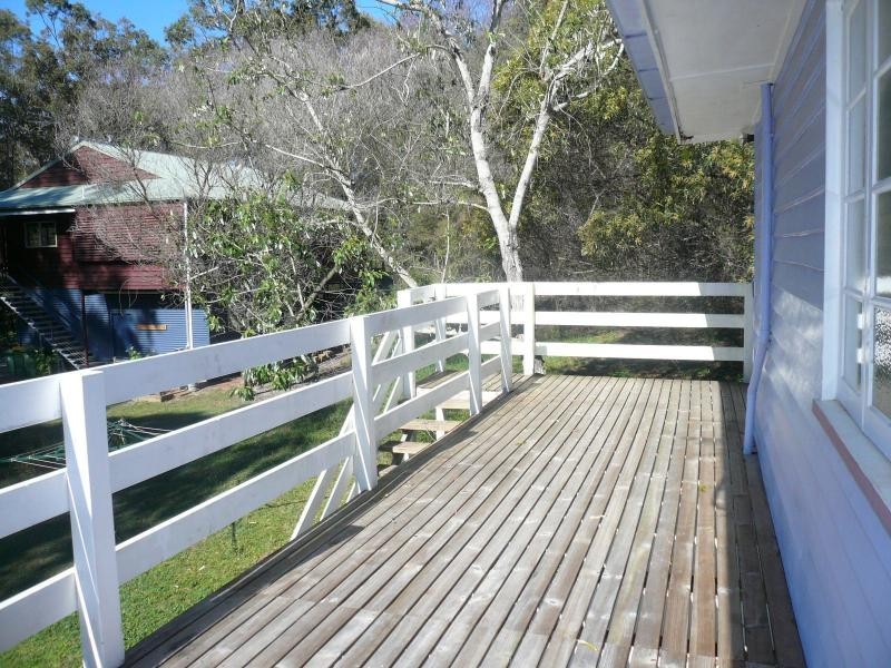 3 Tukkeri Street, Macleay Island QLD 4184
