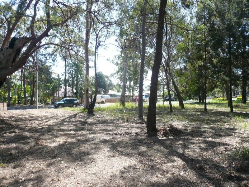 22 Coast Road, Macleay Island QLD 4184