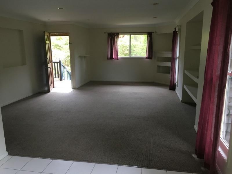 10 Scotts Road, Macleay Island QLD 4184
