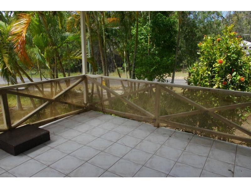 65 High Central Road, Macleay Island QLD 4184