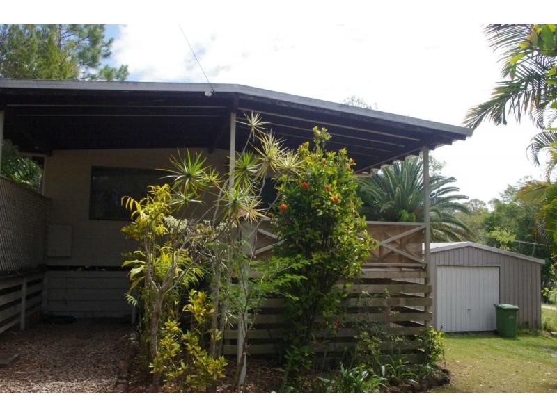 65 High Central Road, Macleay Island QLD 4184