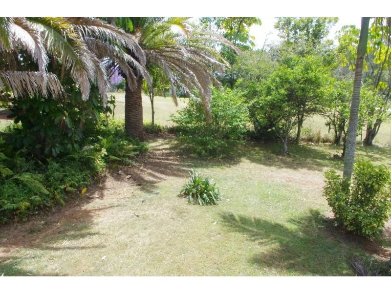 65 High Central Road, Macleay Island QLD 4184