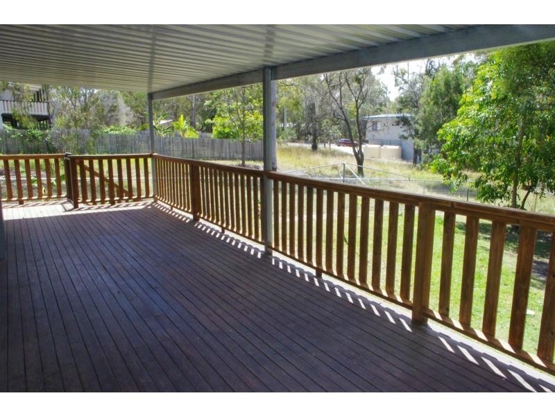 5 Oomool Street, Macleay Island QLD 4184