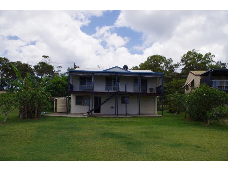 38 Coorong, Macleay Island QLD 4184