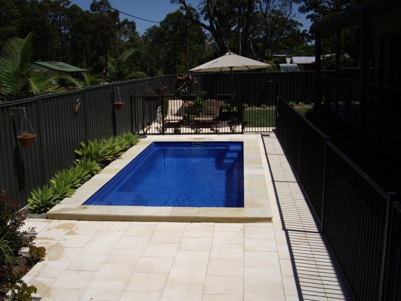15 Sentosa Terrace, Macleay Island QLD 4184