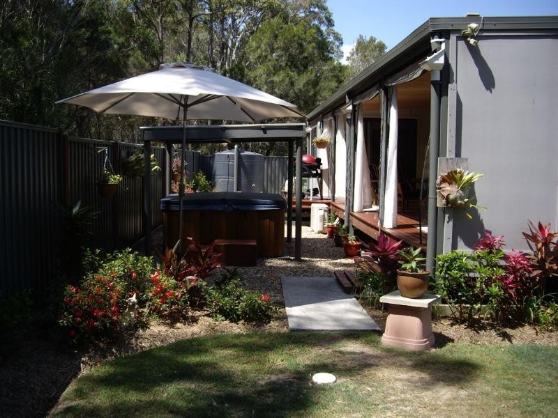 15 Sentosa Terrace, Macleay Island QLD 4184