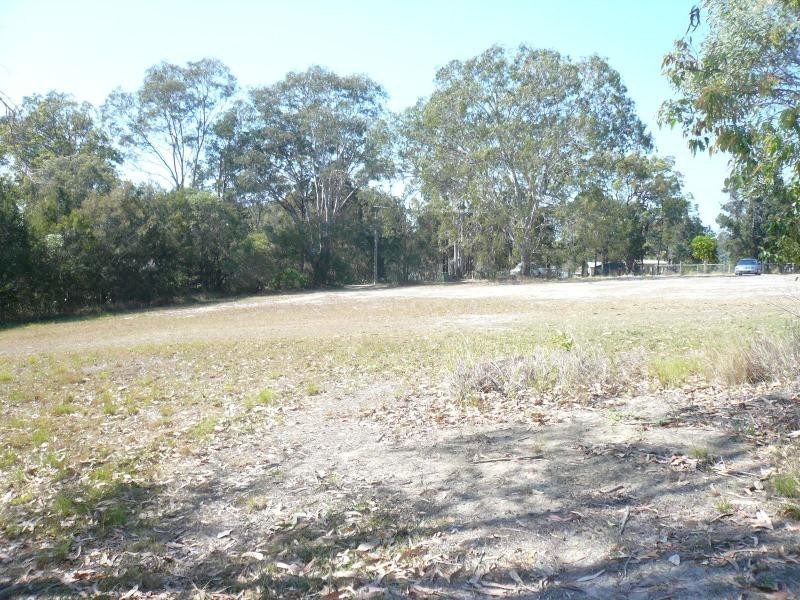 33-35 Russell Terrace, Macleay Island QLD 4184