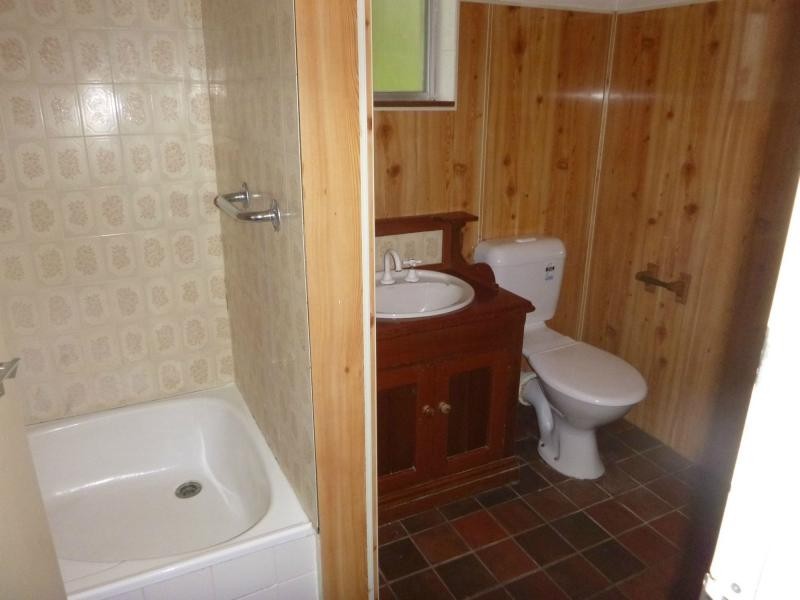 28 High Central Road, Macleay Island QLD 4184