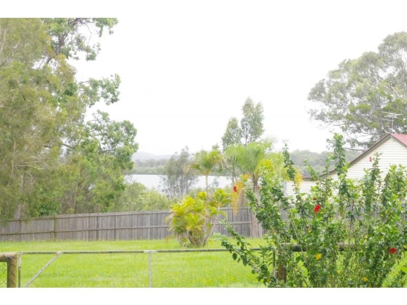 27 Jan Street, Macleay Island QLD 4184