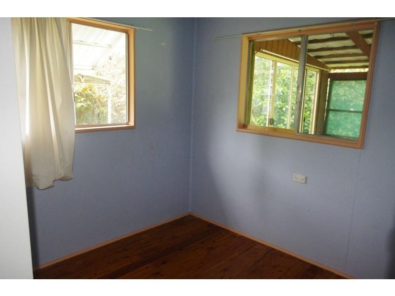 27 Jan Street, Macleay Island QLD 4184