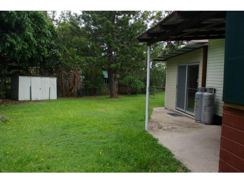 27 Jan Street, Macleay Island QLD 4184