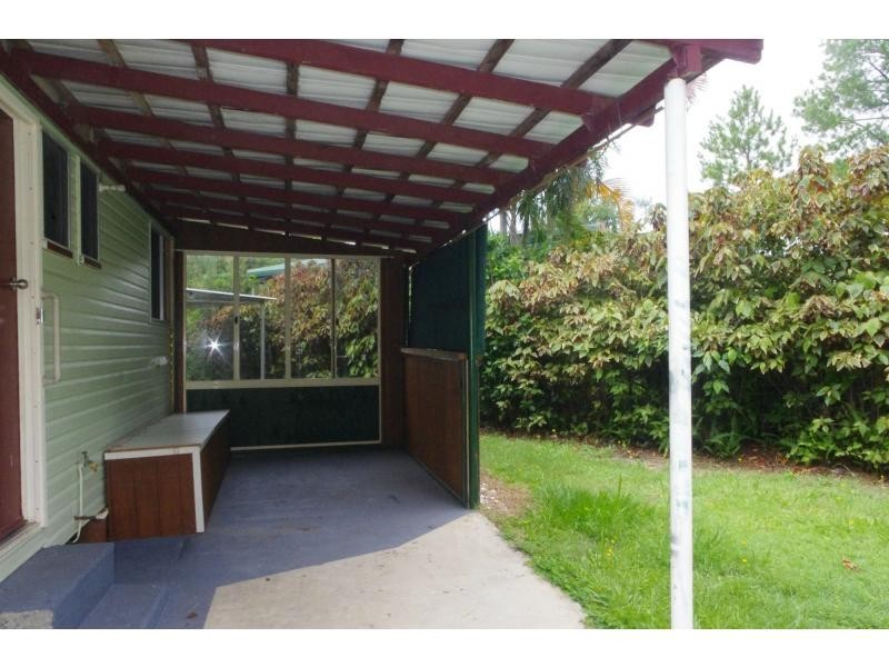 27 Jan Street, Macleay Island QLD 4184