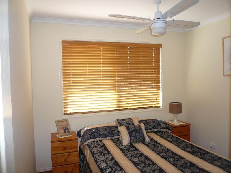 54 Western Road, Macleay Island QLD 4184