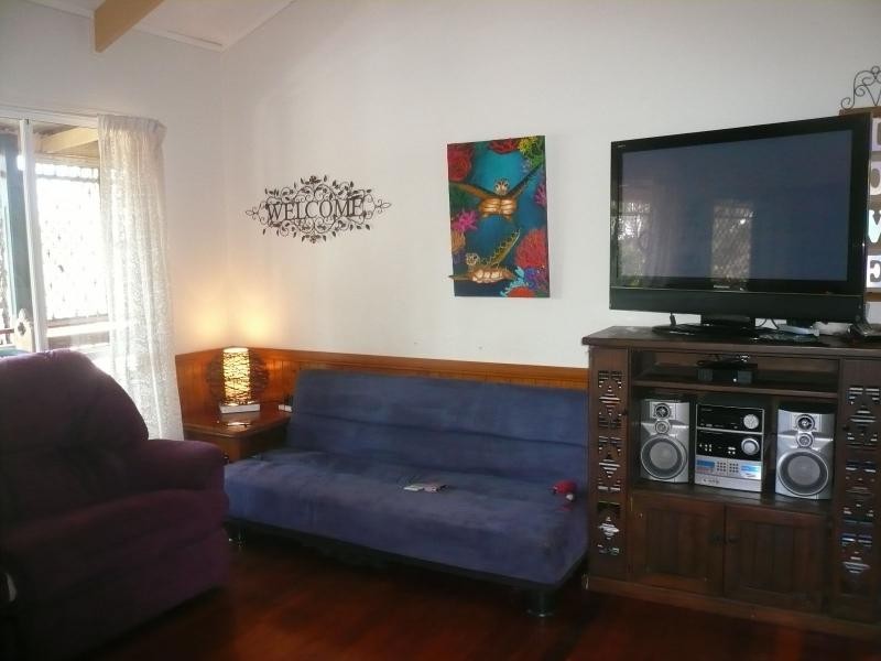 41 Cooee Crescent, Macleay Island QLD 4184