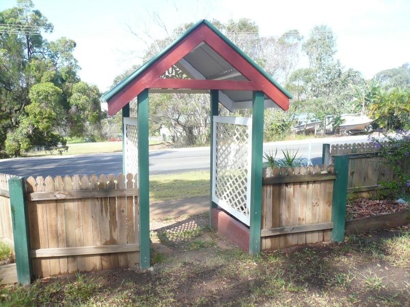 41 Cooee Crescent, Macleay Island QLD 4184