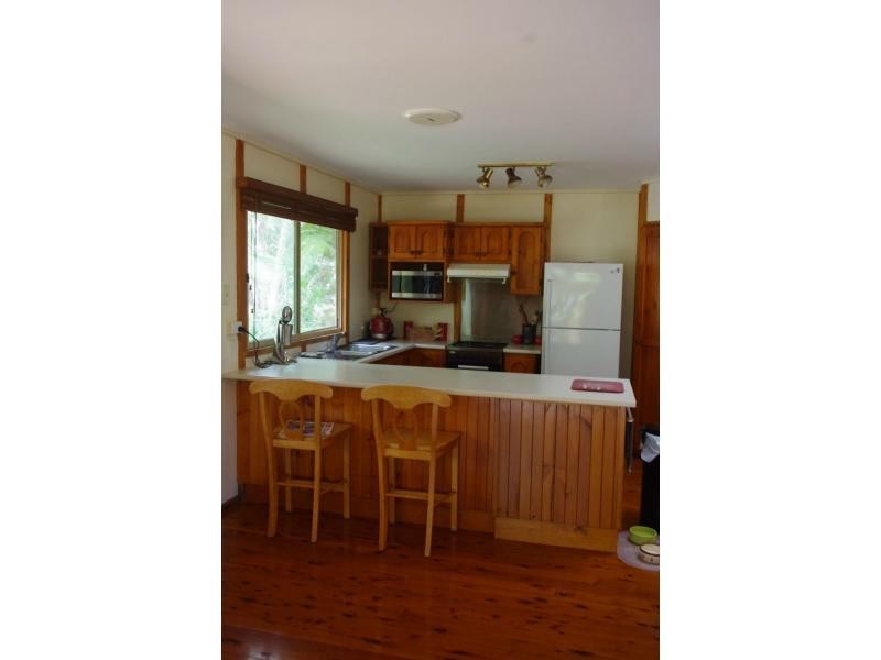 32 Attunga Street, Macleay Island QLD 4184