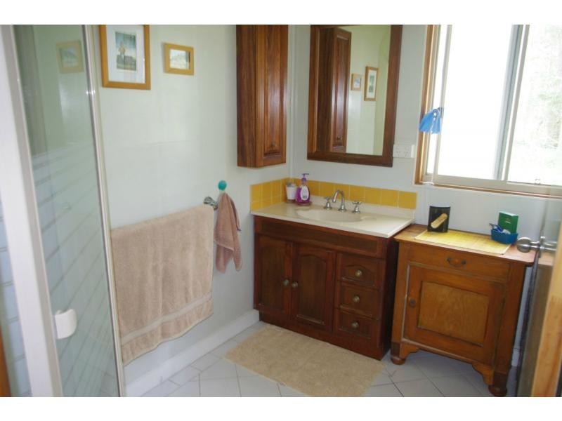 32 Attunga Street, Macleay Island QLD 4184